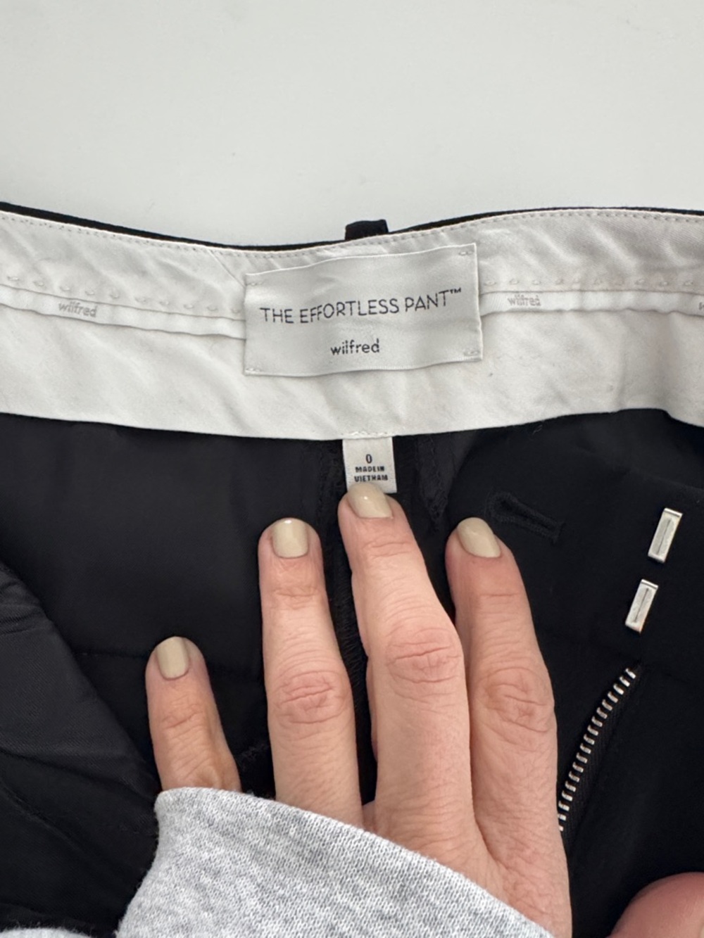 NWOT Aritzia The Effortless Pant Size 0 - Picture 6 of 9